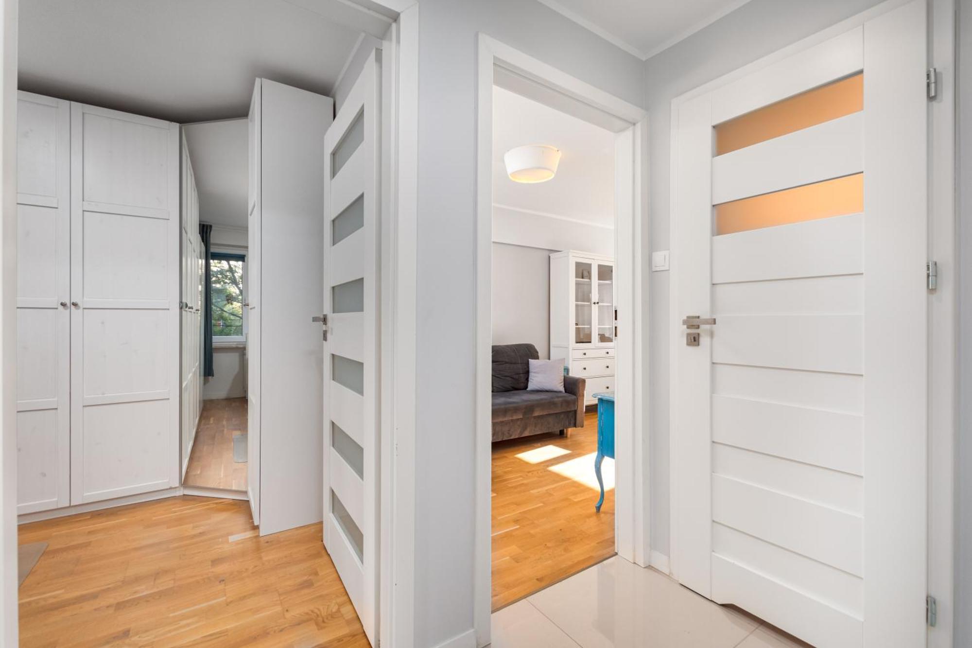 Aleja Jana Pawla II 65 By Homeprime Warsaw Exterior photo